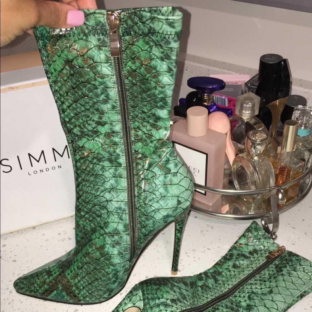 Women’s boots